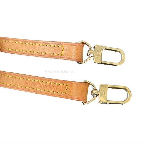 Louis Vuitton Pochette w/ Removable Vachetta Strap - Picture 7 of 10